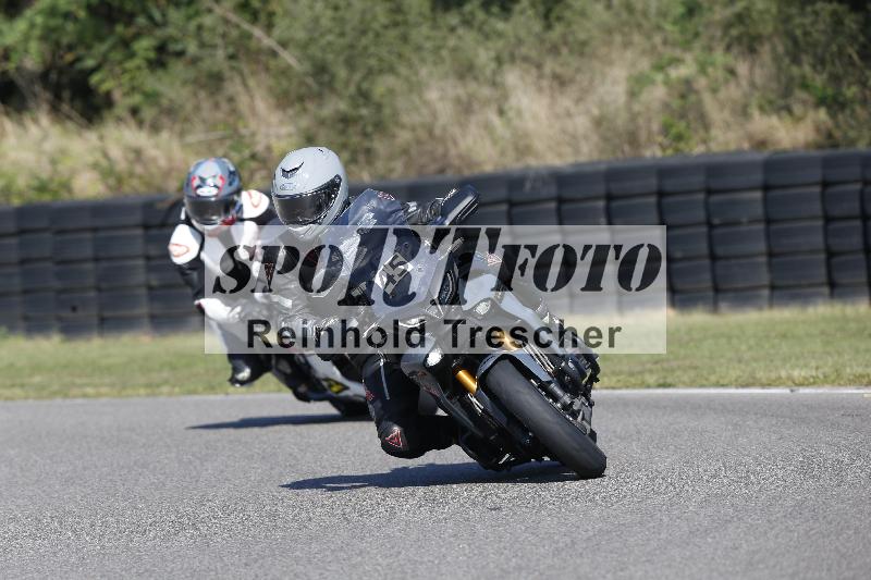 /Archiv-2025/49 26.08.2025 Cornu Master School ADR/blau-bleu/45